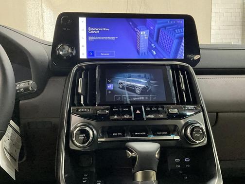 2025 Lexus LX 600 Luxury