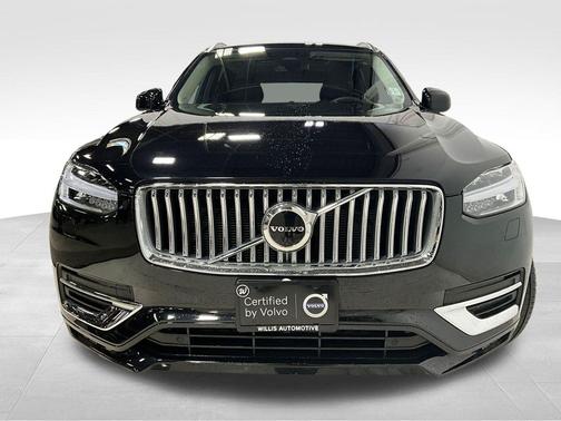 2023 Volvo XC90 B6 Ultimate 6-Seater
