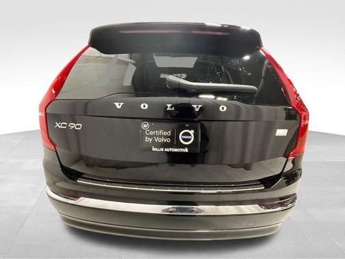 2024 Volvo XC90 Recharge Plug-In Hybrid T8 Ultimate Bright Theme 7-Seater