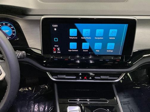 2024 Volkswagen Atlas Cross Sport 2.0T SE w/Technology 4MOTION