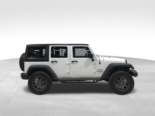 Bright White Clearcoat 2017 Jeep Wrangler Unlimited Sport