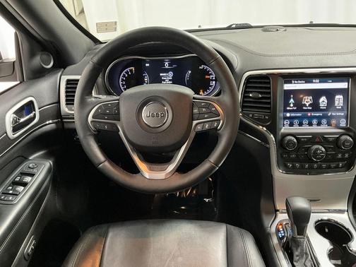 2018 Jeep Grand Cherokee Sterling Edition