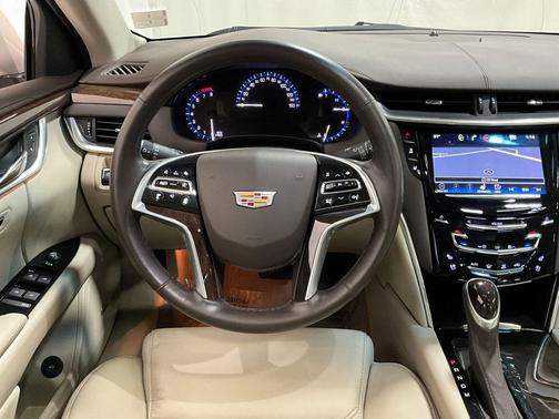 2016 Cadillac XTS Luxury