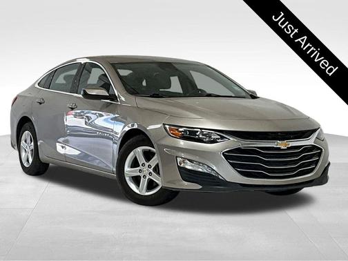 Mineral Gray Metallic 2024 Chevrolet Malibu FWD 1LT