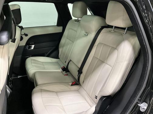 2022 Land Rover Range Rover Sport HSE Silver Edition