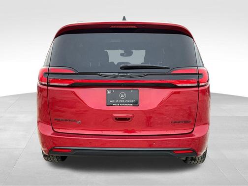 2025 Chrysler Pacifica Limited