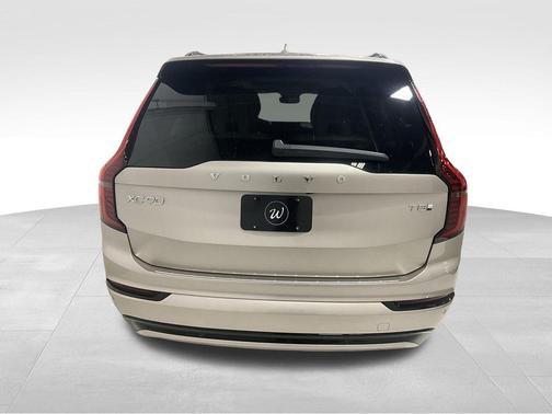 2026 Volvo XC90 Plug-In Hybrid Ultra Dark Theme, T8 AWD, Electric/Gasoline, 7 Seats