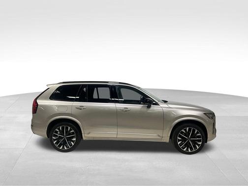 2026 Volvo XC90 Plug-In Hybrid Ultra Dark Theme, T8 AWD, Electric/Gasoline, 7 Seats