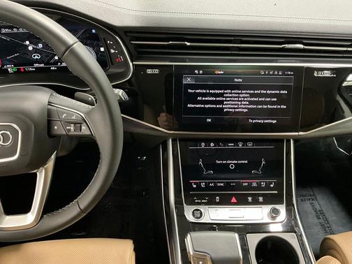 2025 Audi Q7 55 Prestige