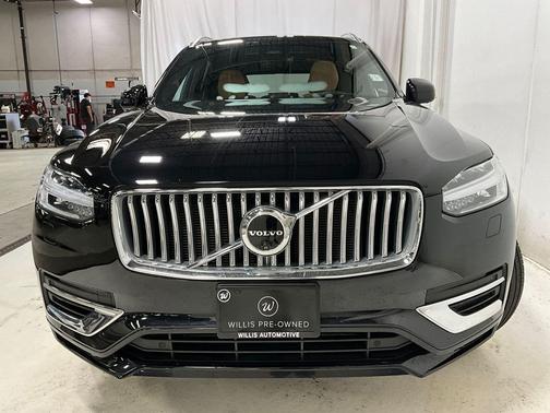 2024 Volvo XC90 Recharge Plug-In Hybrid T8 Ultimate Bright Theme 7-Seater