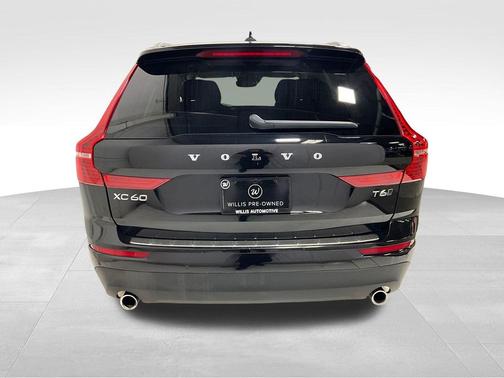 2018 Volvo XC60 T6 Momentum