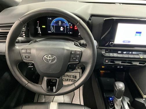 Midnight Black Metallic 2025 Toyota Camry SE