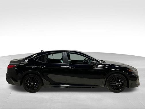 Midnight Black Metallic 2025 Toyota Camry SE
