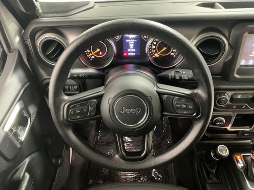 Bright White Clearcoat 2022 Jeep Wrangler Unlimited Sport
