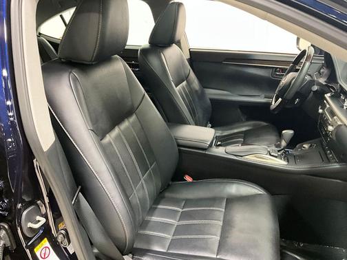 2017 Lexus ES 350 Base