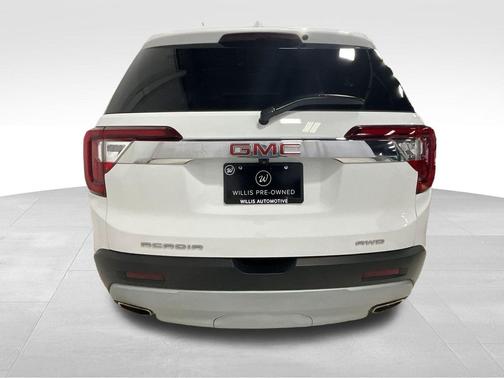 2023 GMC Acadia AWD SLT