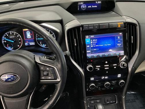 Ice Silver Metallic 2021 Subaru Ascent Limited 7-Passenger