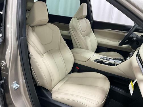 2025 INFINITI QX60 SENSORY