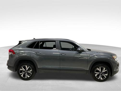2024 Volkswagen Atlas Cross Sport 2.0T SE