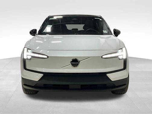 2026 Volvo EX30 Plus Twin Motor Performance, Fully electric