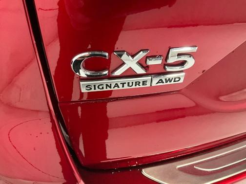 2020 Mazda CX-5 Signature