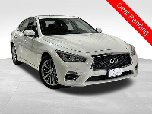 Majestic White 2023 INFINITI Q50 3.0t LUXE