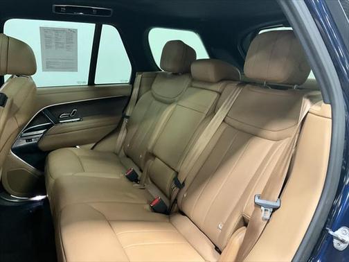 2023 Land Rover Range Rover P530 SE