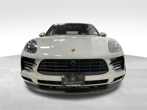 2021 Porsche Macan Base