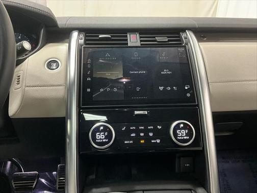 2023 Land Rover Discovery P360 Metropolitan Edition