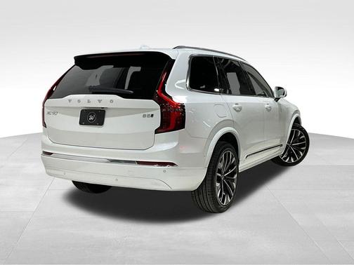 2026 Volvo XC90 Plus, B5 AWD Gas (mild hybrid), Gasoline, Bright, 7 Seats