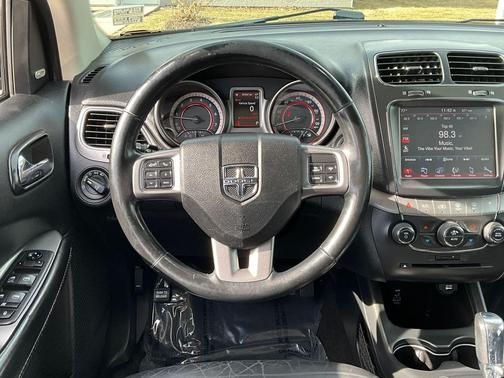 2019 Dodge Journey Crossroad