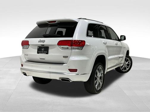 2020 Jeep Grand Cherokee Summit