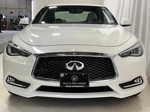 2017 INFINITI Q60 3.0T Premium