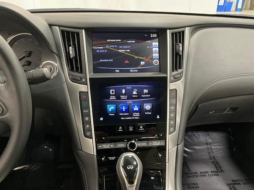 2017 INFINITI Q60 3.0T Premium