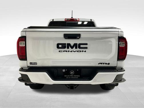 2023 GMC Canyon AT4