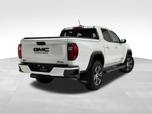 2023 GMC Canyon AT4