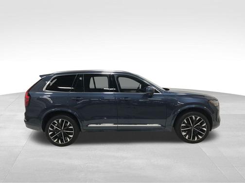 Denim Blue Metallic 2026 Volvo XC90 Ultra, B6 AWD Gas (mild hybrid), Gasoline, Bright, 7 Seats