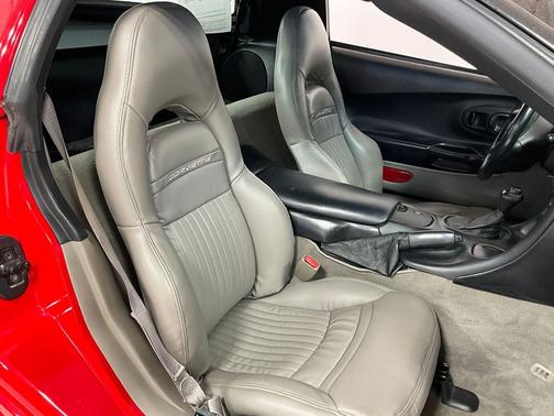 1998 Chevrolet Corvette Base