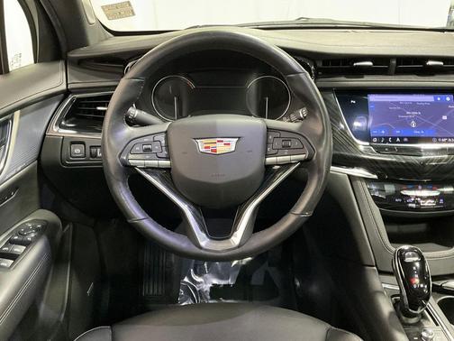 Stellar Black Metallic 2020 Cadillac XT6 Premium Luxury AWD