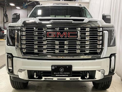 2025 GMC Sierra 2500 Denali