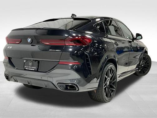 2022 BMW X6 xDrive40i