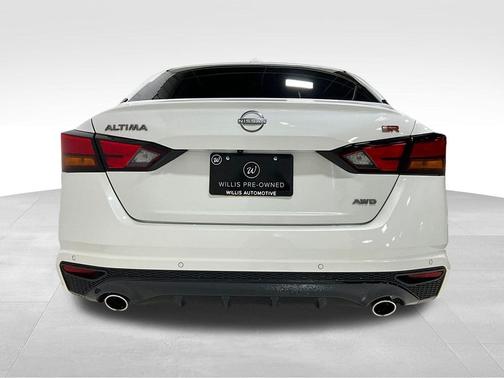 2024 Nissan Altima SR Intelligent AWD