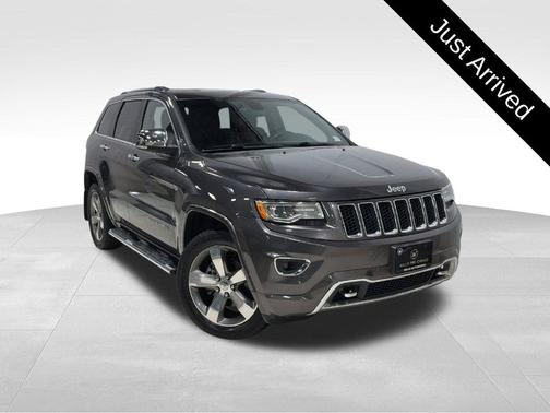 Granite Crystal Metallic Clearcoat 2015 Jeep Grand Cherokee Overland