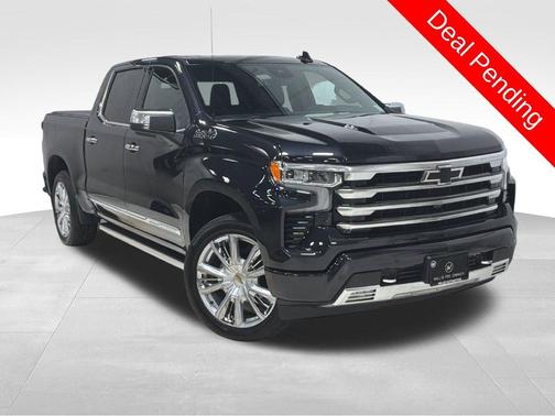 Dark Ash Metallic 2024 Chevrolet Silverado 1500 High Country