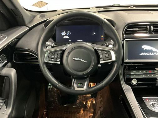2018 Jaguar F-PACE 35t R-Sport