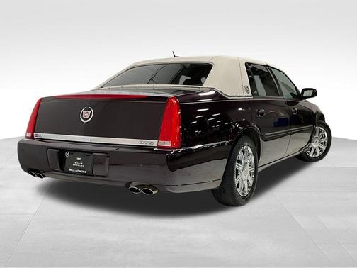 2008 Cadillac DTS Base