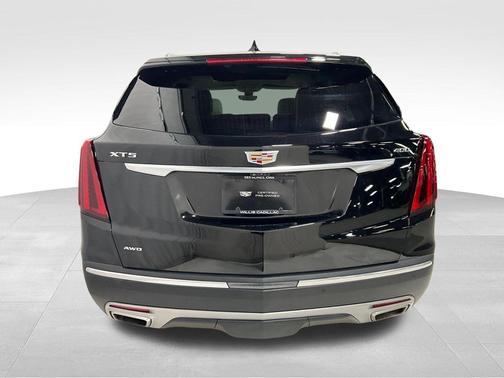Stellar Black Metallic 2024 Cadillac XT5 Premium Luxury