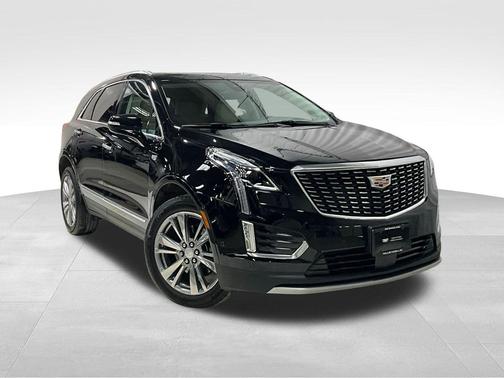 Stellar Black Metallic 2024 Cadillac XT5 Premium Luxury