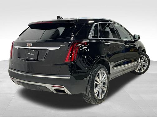 Stellar Black Metallic 2024 Cadillac XT5 Premium Luxury