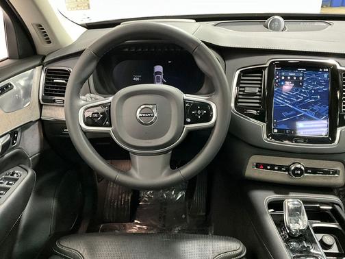 2023 Volvo XC90 B6 Ultimate 7-Seater